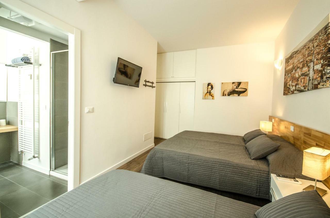 Residenza Flamingo Bolonia Exterior foto